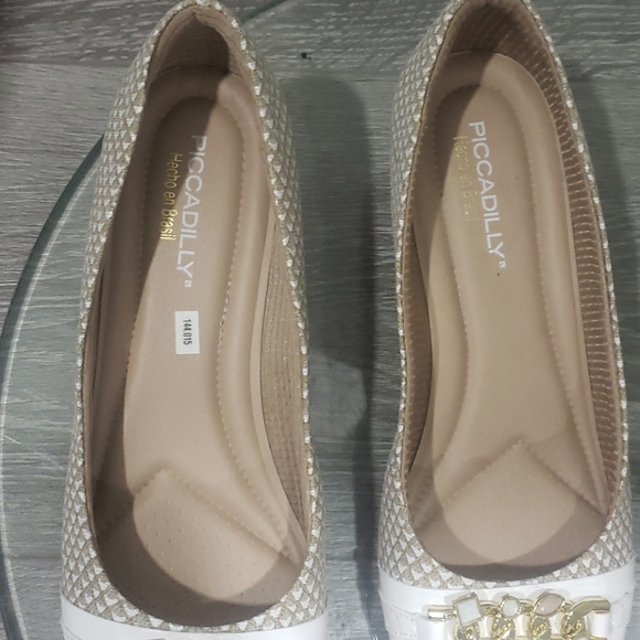 Piccadilly Low Wedge Heel Shoes - Picture 8 of 8